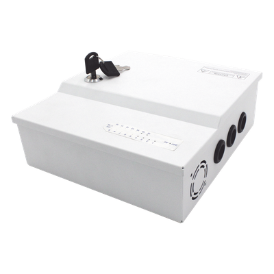 Fuente de poder profesional de 12 Vcc @ 16 A / para 16 cámaras / Con capacidad de batería de respaldo / Requiere batería / Voltaje de entrada de 96-264 Vca 