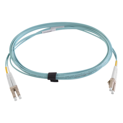 Jumper de Fibra Óptica Multimodo 50/125 XGLO OM4, LC-LC Duplex, OFNR, Color Aqua, 7 Metros (22.97 Pies)