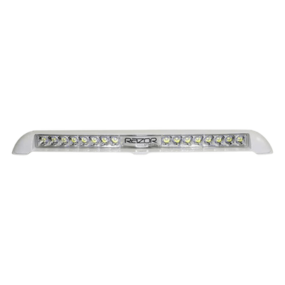 Barra de luces led color blanco serie Razor, de 10000 lúmenes, fabricado bajo norma de protección IP67.