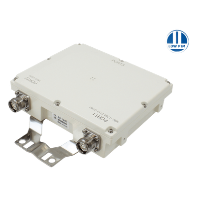 Filtro Diplexer AWS/PCS / Bandas AWS-1 1695-1780 MHz y AWS-3 2110-2180 MHz / Banda PCS 1850-2000 MHz / 250W CW por Entrada / Baja Pérdida <0.3 dB / Aislamiento >50 dB / IP67 / Low PIM Garantizado / Conectores 4.3-10