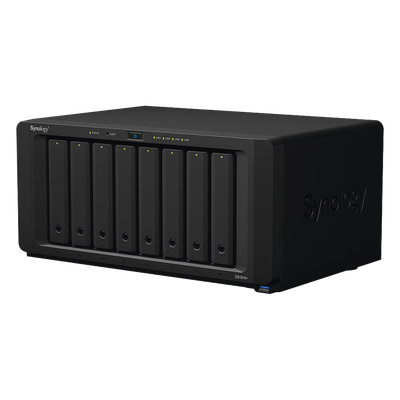 Servidor NAS de escritorio con 8 bahías / Expansible a 18 bahías / Hasta 252 TB / 4GB de RAM
