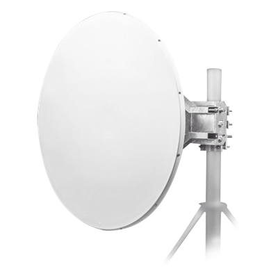 Antena direccional Alto Rendimiento / Parábola profunda para mayor aislamiento al ruido /4 ft / 4.9 a 6.1 GHz /  / Ganancia de 35 dBi / Soporte de acero inoxidable / Polaridad en 90 ° y 45 ° / Incluye montaje.