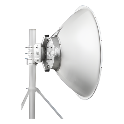 Antena altamente direccional / 4 ft / Para radio B11 / 41 dBi / Conector guía de onda / 10.1-11.7 GHz / Diametro1.2 m