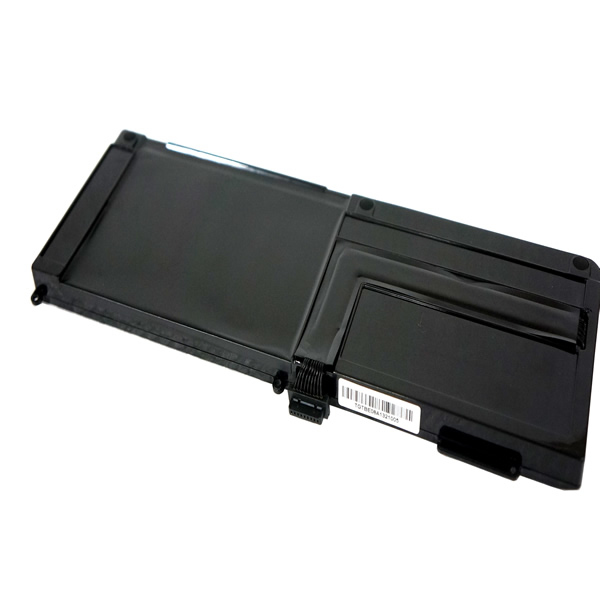 Bateria color negro 6 celdas OVALTECH para Apple MacBook pro 15